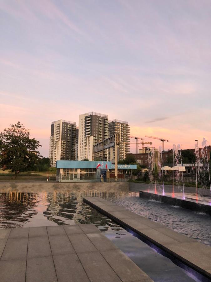 Walowa Tower Apartments Gdansk Luaran gambar